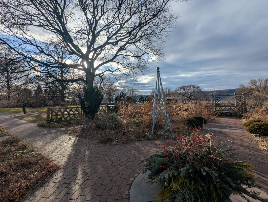 Photo of Wave Hill.